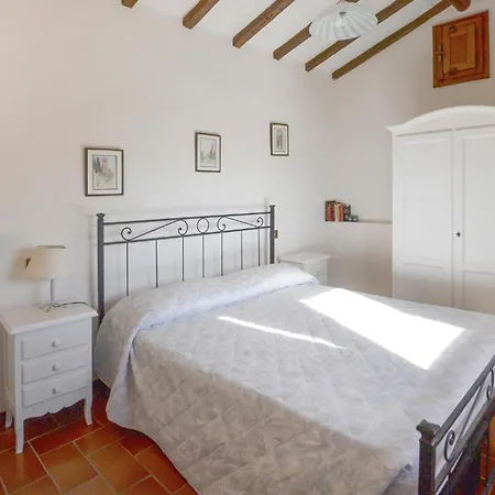 Stunning In With Wifi Holiday home